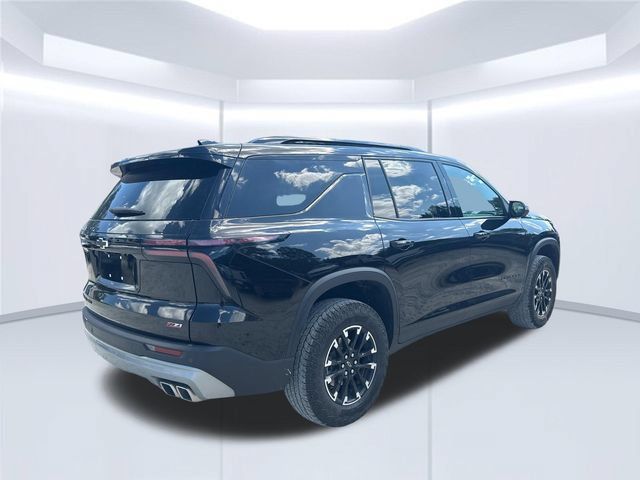 Used 2025 Chevrolet Traverse Z71 w/ Driver Confidence Package AWD/4WD image 9