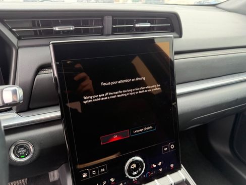 Certified 2025 GMC Terrain Elevation image 19