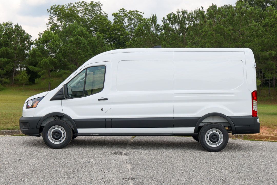 New 2026 Ford Transit 250 148 Medium Roof RWD image 8