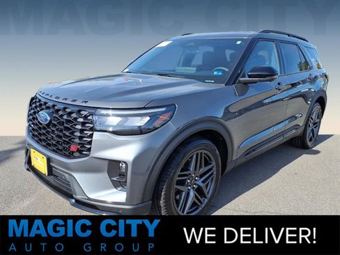 Used 2025 Ford Explorer ST AWD/4WD image 1