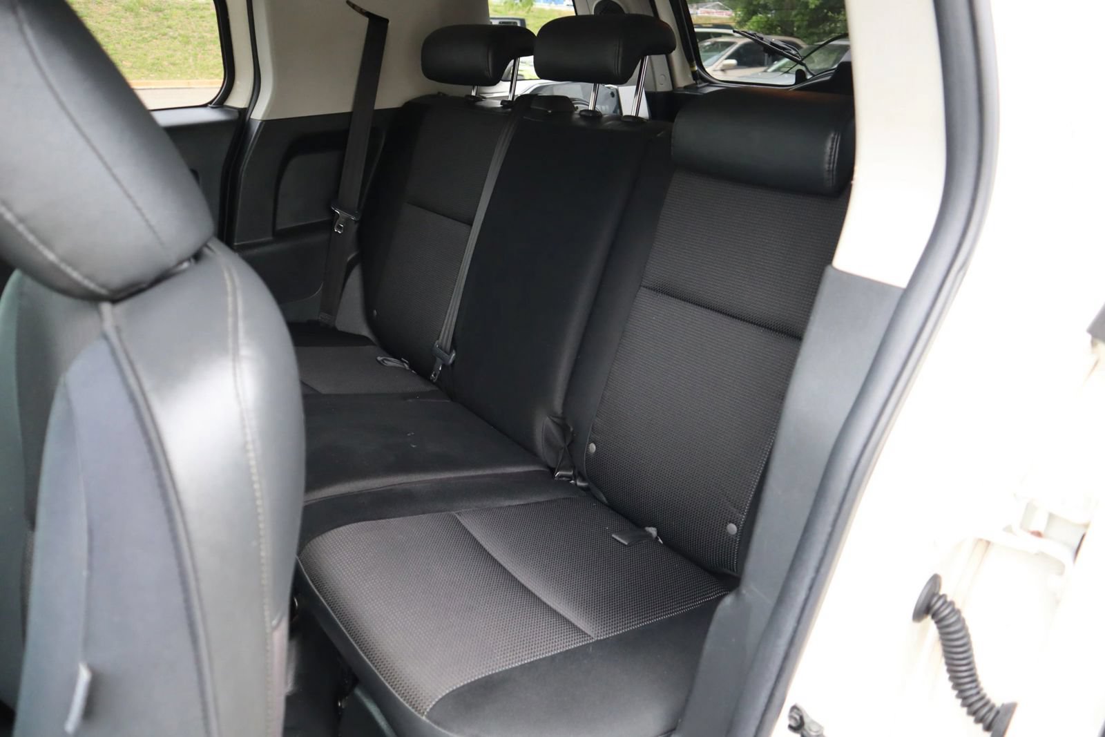 Used 2010 Toyota FJ Cruiser 4WD w/ Upgrade Pkg 2 image 11