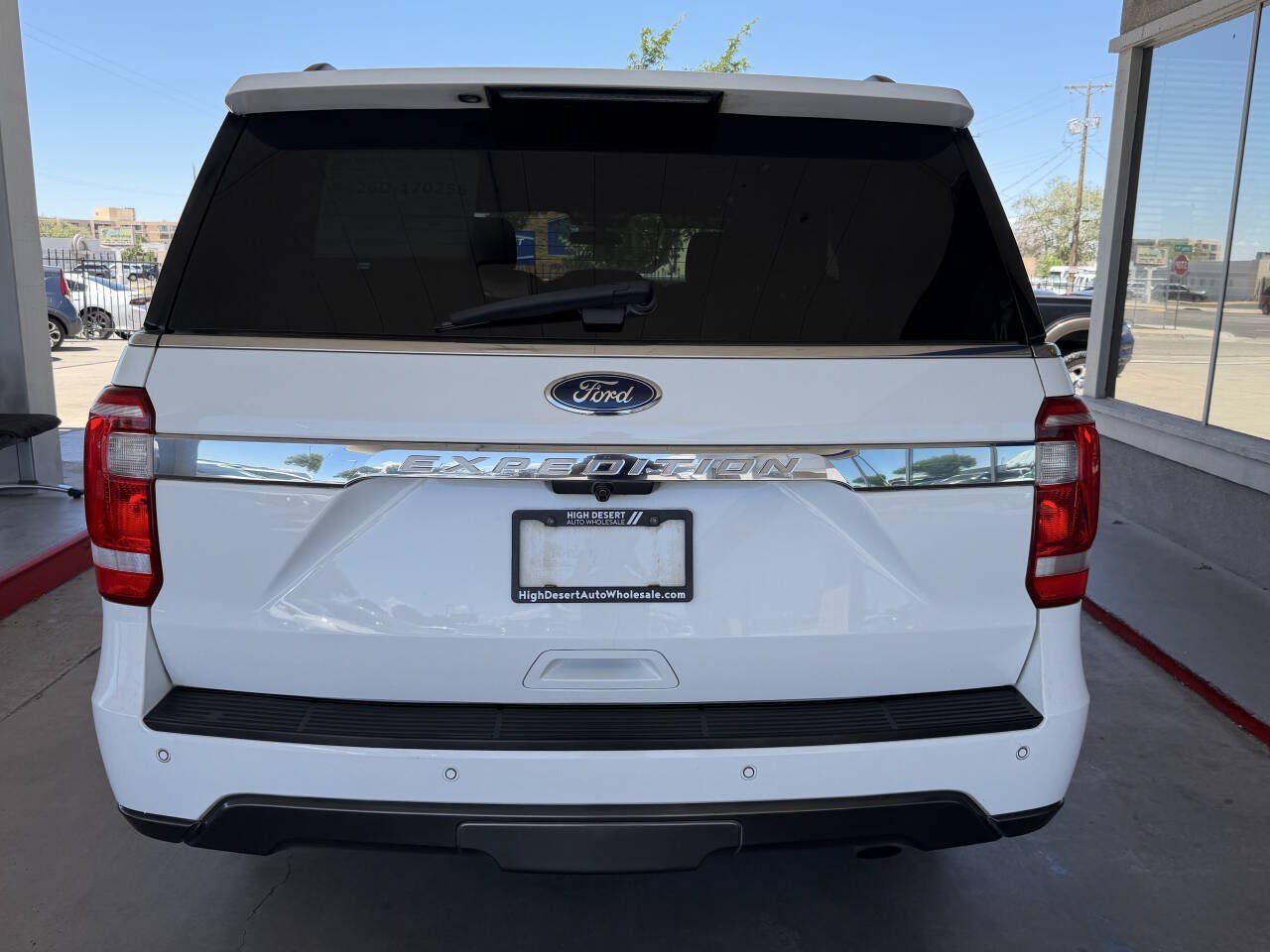 Used 2021 Ford Expedition XL AWD/4WD image 7
