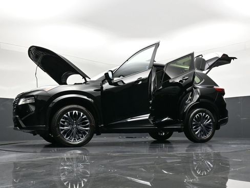 New 2026 Nissan Rogue Platinum w/ Platinum Premium Package image 40