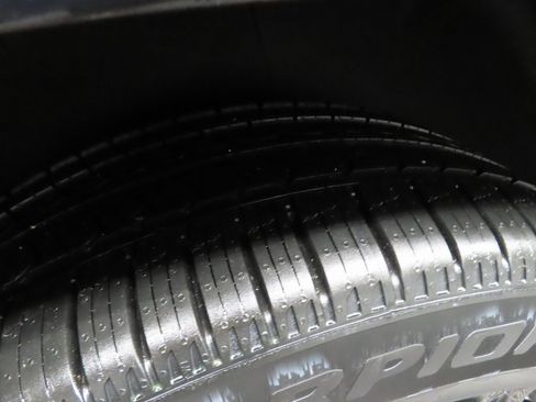 Used 2023 Cadillac Escalade ESV Sport image 50