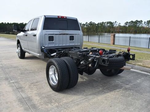 Used 2021 RAM 3500 Tradesman image 5