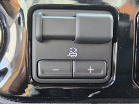 New 2026 GMC Sierra 1500 SLE AWD/4WD image 20