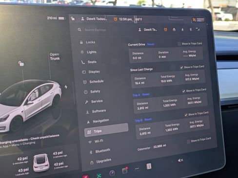 Used 2023 Tesla Model 3 Performance image 27