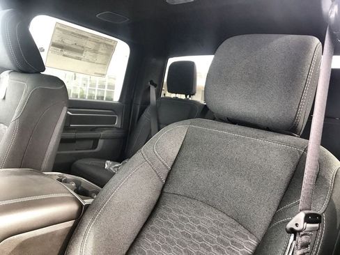 New 2026 RAM 2500 Big Horn AWD/4WD image 11