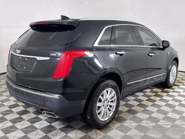 Used 2019 Cadillac XT5 FWD image 3