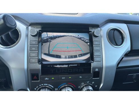 Used 2020 Toyota Tundra SR5 AWD/4WD image 15
