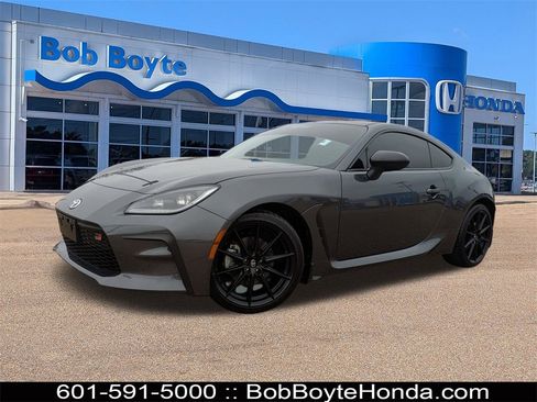 Used 2025 Toyota GR86 Premium image 1