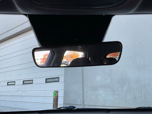 Used 2025 Hyundai Kona SEL image 18