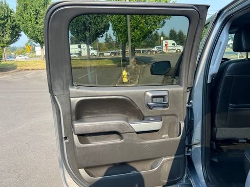 Used 2017 Chevrolet Silverado 1500 LT w/ All Star Edition AWD/4WD image 10
