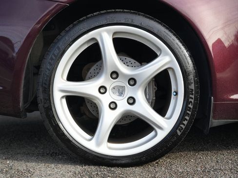 Used 2006 Porsche 911 Carrera 4 image 11