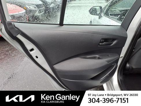 Used 2022 Toyota Corolla LE FWD image 10