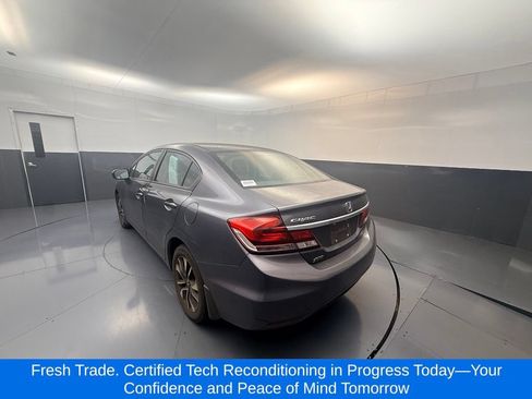 Used 2015 Honda Civic EX image 3