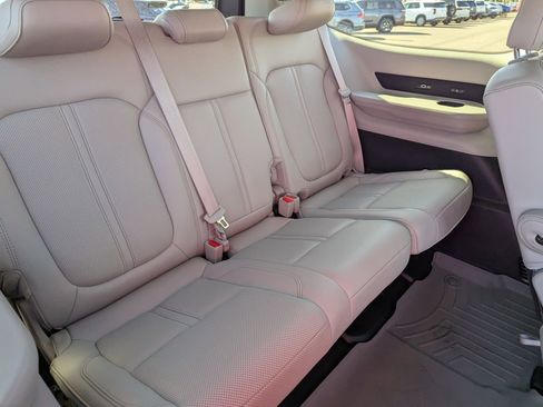 Used 2023 Jeep Wagoneer Series III w/ Preferred Equipment Group image 14