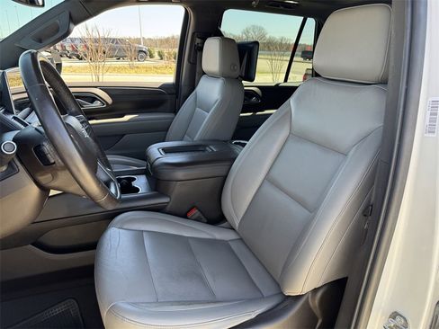 Used 2021 Chevrolet Tahoe Z71 w/ Rear Media and Nav Package image 23