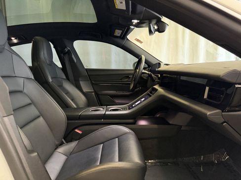 Certified 2021 Porsche Taycan 4S image 16