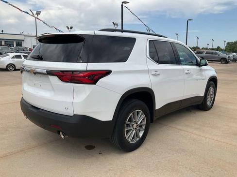 Used 2023 Chevrolet Traverse LT FWD image 37