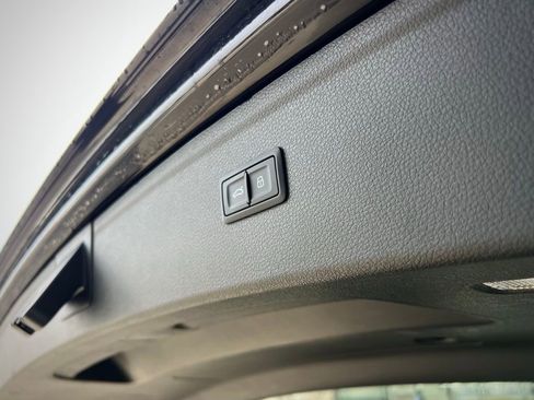 Used 2018 Audi Q5 2.0T Premium Plus w/ Premium Plus Package image 47