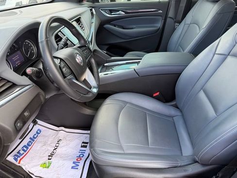 Used 2022 Buick Enclave Essence w/ Sport Touring Edition FWD image 12