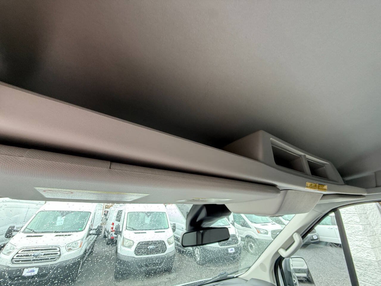 Used 2019 Ford Transit 250 148 Medium Roof RWD image 16