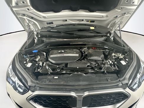 Used 2026 BMW X2 xDrive28i AWD/4WD image 34