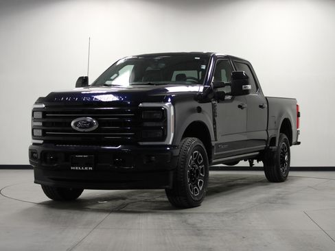 Used 2025 Ford F250 Platinum image 8