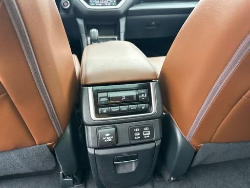 Used 2023 Subaru Ascent Touring AWD/4WD image 20