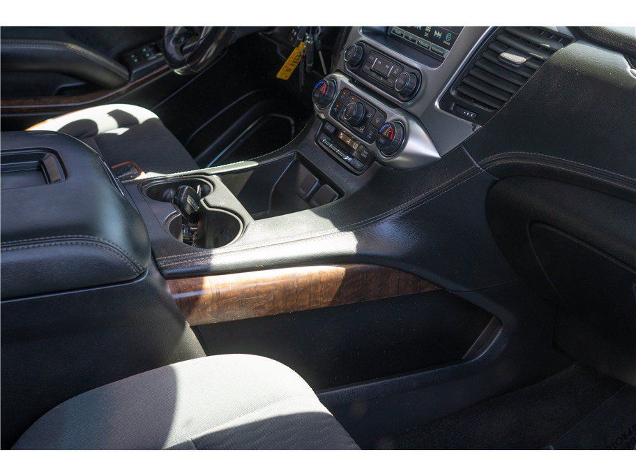 Used 2018 Chevrolet Tahoe LS RWD image 5
