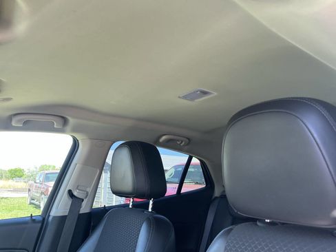 Used 2019 Buick Encore Preferred AWD/4WD image 12