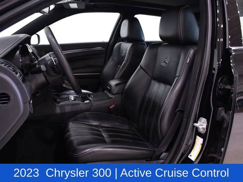 Used 2023 Chrysler 300 S image 22