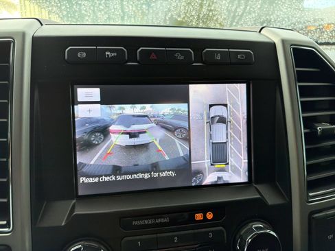 Used 2021 Ford F250 Lariat AWD/4WD image 13
