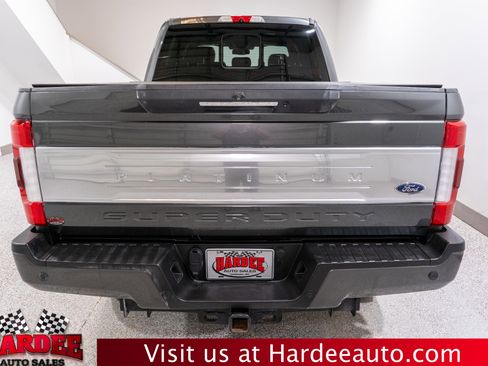 Used 2018 Ford F250 Platinum w/ Platinum Ultimate Package AWD/4WD image 4