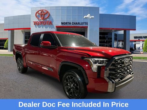 Used 2025 Toyota Tundra Platinum AWD/4WD image 1