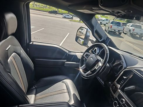 Used 2022 Ford F450 Platinum w/ FX4 Off-Road Package AWD/4WD image 21
