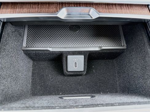 New 2026 Land Rover Range Rover SE AWD/4WD image 32