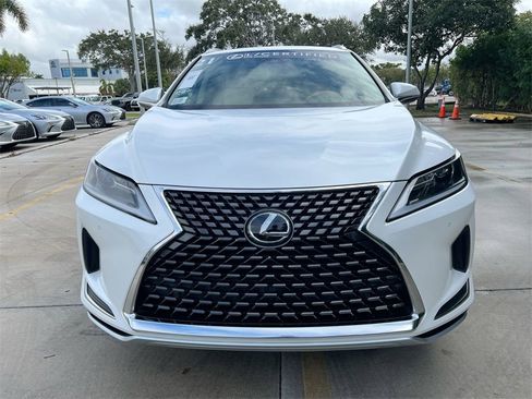 Certified 2021 Lexus RX 350L 350L w/ Premium Package image 2
