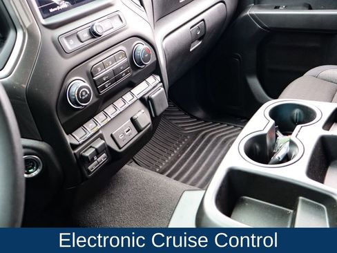 Used 2025 Chevrolet Silverado 1500 Custom Trail Boss image 30