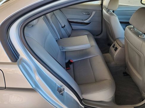 Used 2011 BMW 328i Sedan RWD image 29