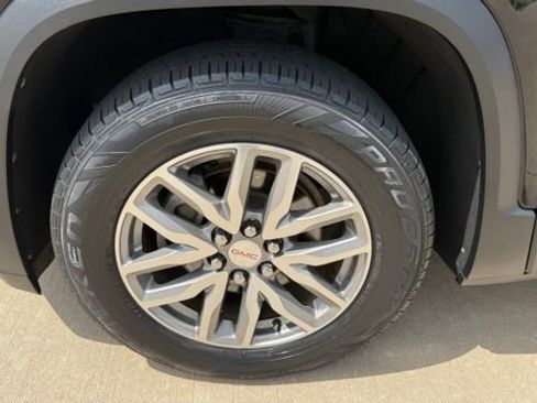 Used 2017 GMC Acadia SLE AWD/4WD image 11