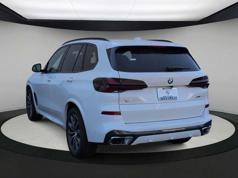 Used 2026 BMW X5 xDrive40i w/ M Sport Package AWD/4WD image 6