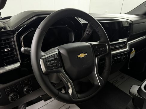 New 2026 Chevrolet Silverado 1500 LT AWD/4WD image 35