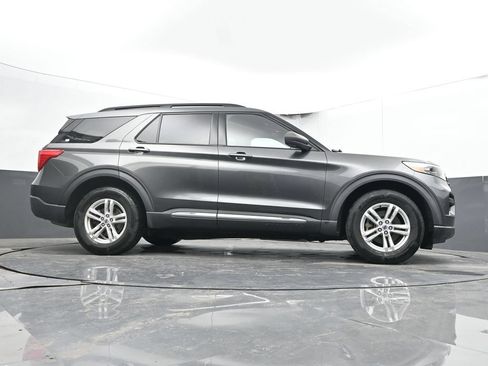 Used 2020 Ford Explorer XLT w/ Comfort Package AWD/4WD image 43