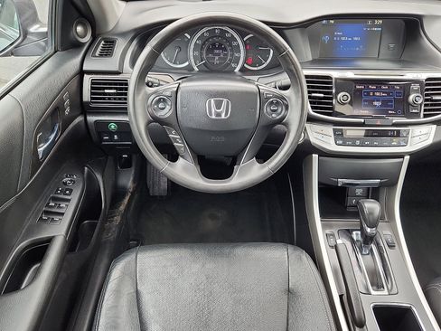 Used 2015 Honda Accord EX-L image 11