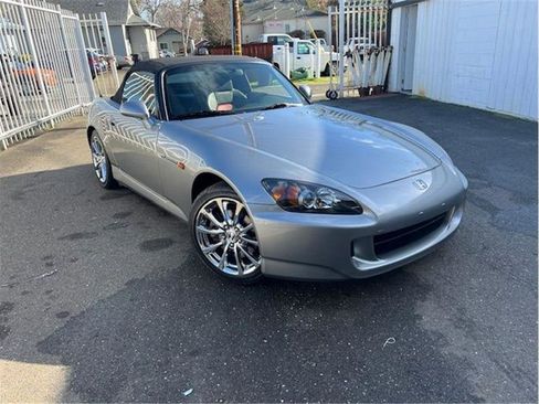 Used 2006 Honda S2000 image 1
