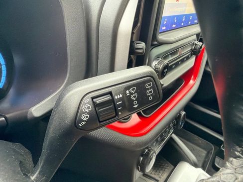 Used 2024 Ford Bronco Sport Free Wheeling w/ Convenience Package AWD/4WD image 33