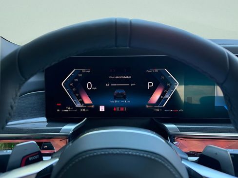 New 2026 BMW 740i w/ Executive Package RWD image 14