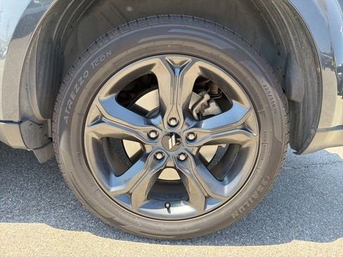 Used 2018 Dodge Journey Crossroad FWD image 23